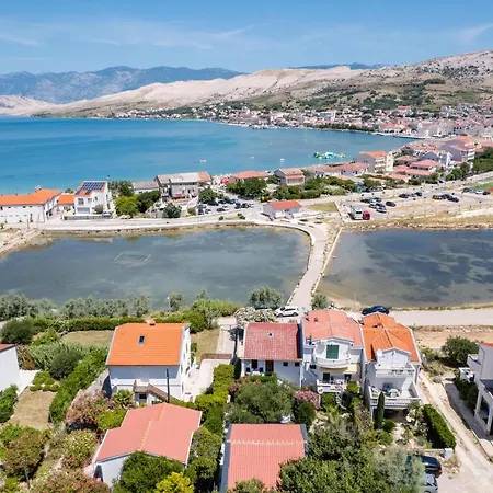 Pardon Apartmán Pag Town