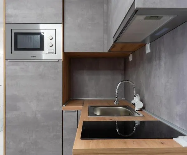 アパート Pardon パグ