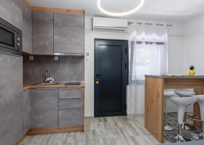 Pardon アパート *