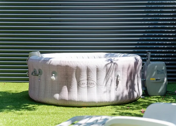 アパート Pardon パグ