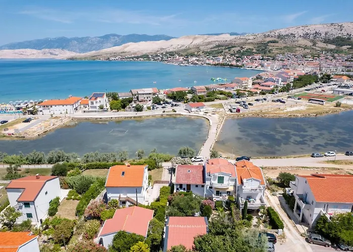 Pardon Appartamento Pag Town